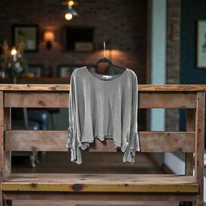 Symphony Gray Textured Waffle Knit Bell Sleeve Tie Cuff Casual Top Size Medium